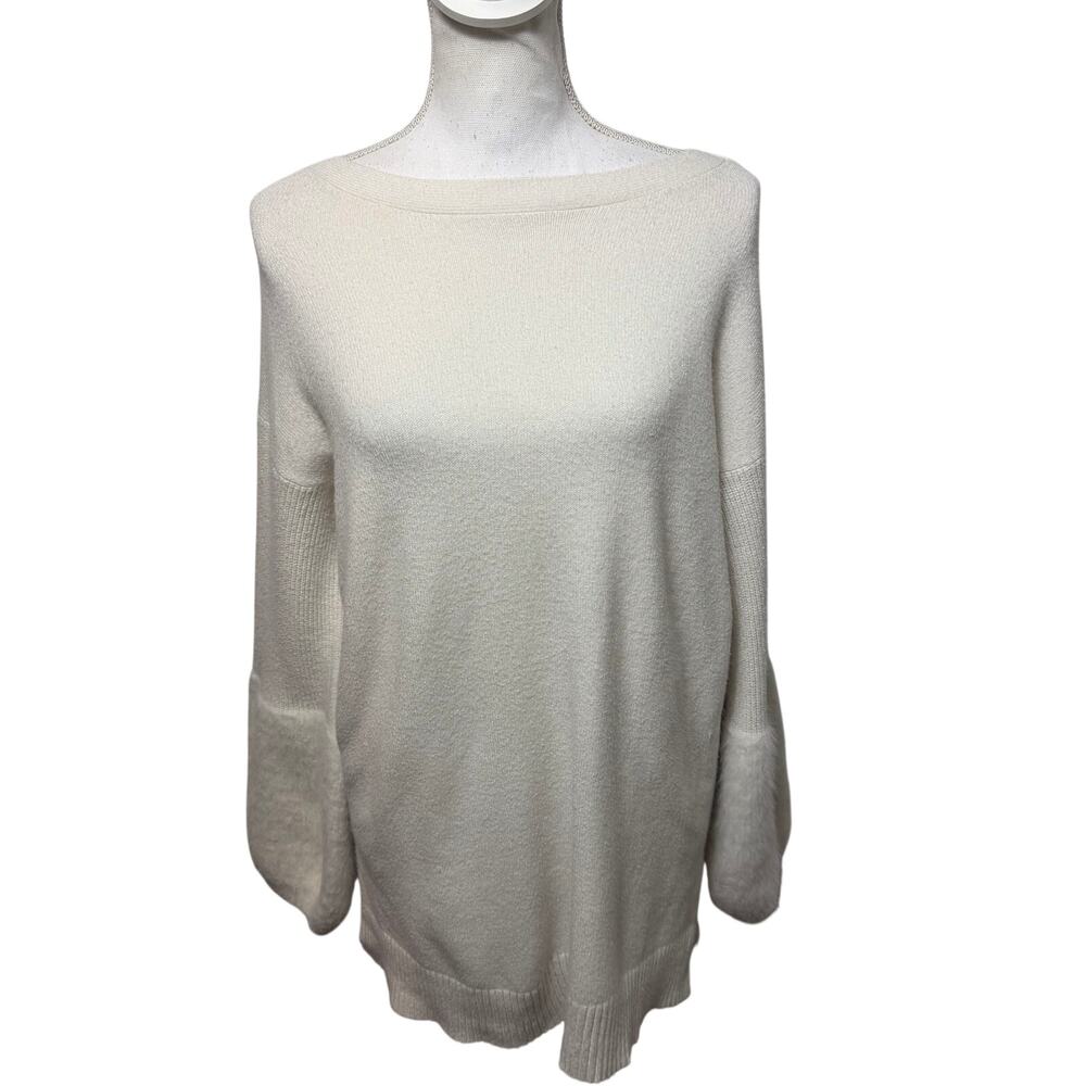 Anthropologie Colma White Tunic Sweater Eyelash Cuffs Women's Medium
